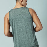 Men Slim Fit Round Neck Sleeveless Tank Top With arrow print at chest