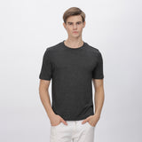 High-quality men's Black t-shirt – wrinkle-resistant and stylish