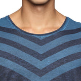Men Slim Fit Round Neck Sleeveless Tank Top With arrow print at chest