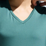 Women’s V neck cut and sew top
