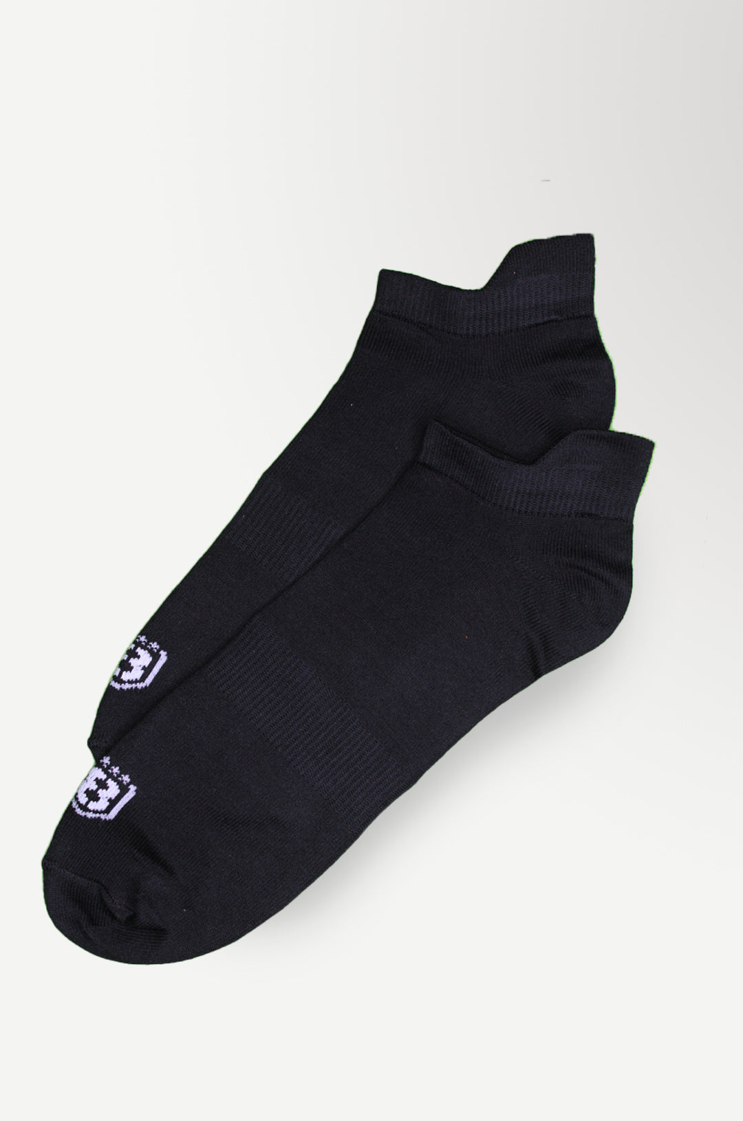 Versatile low ankle socks – perfect for running, walking, and daily use