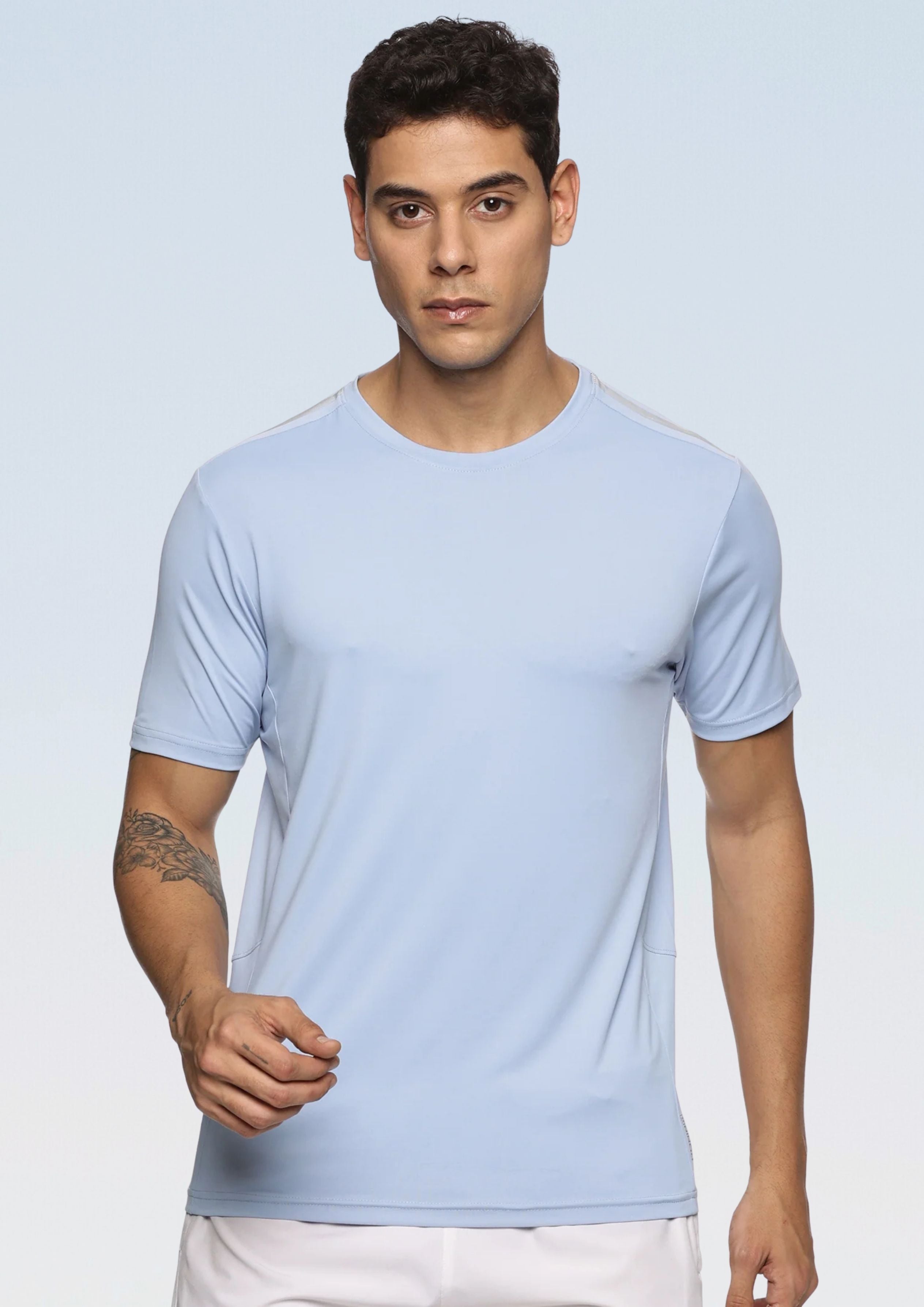 Men Solid High Performance Training T-Shirt