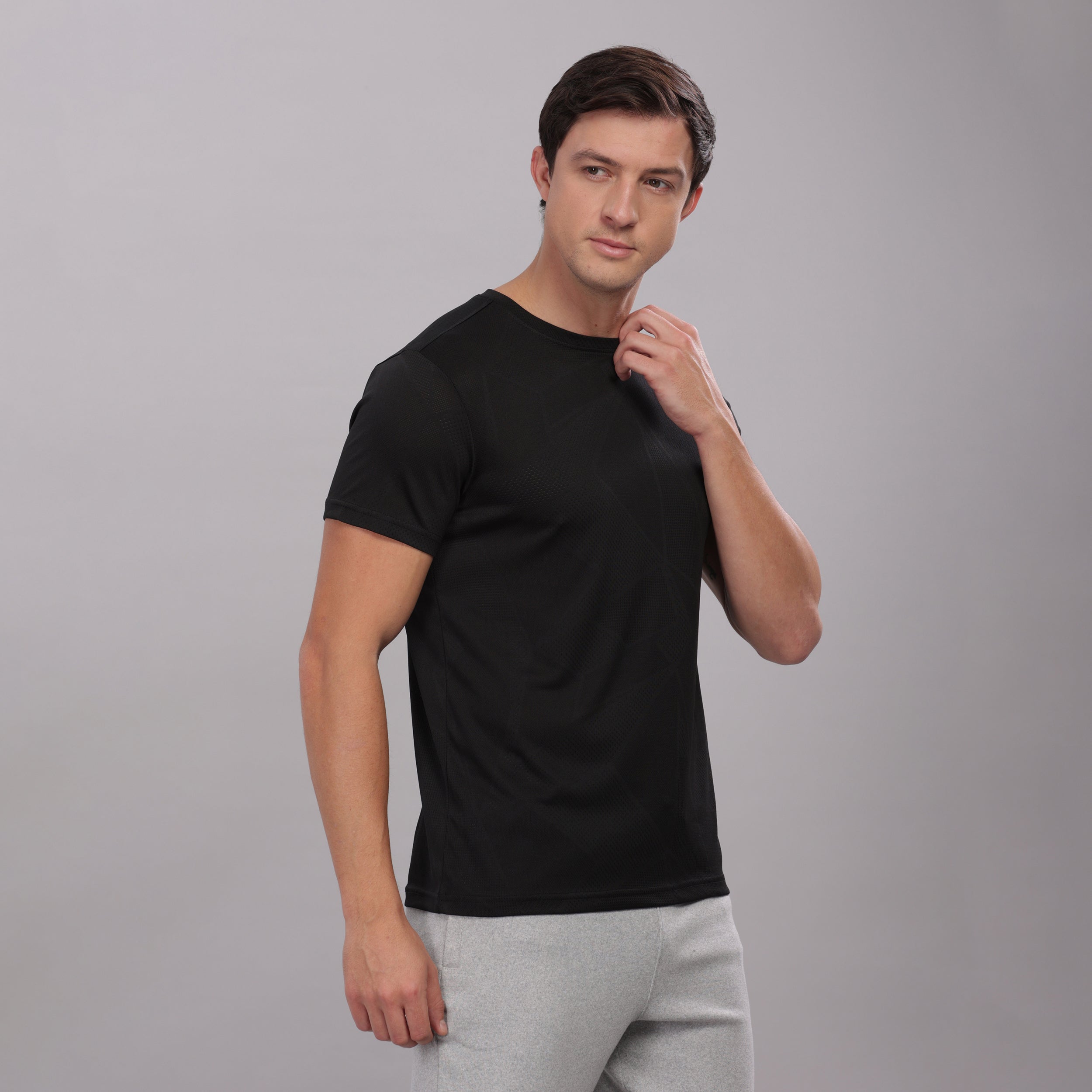 Men's Round Neck Super Smooth Self Design Wrinkle Resistant T shirt