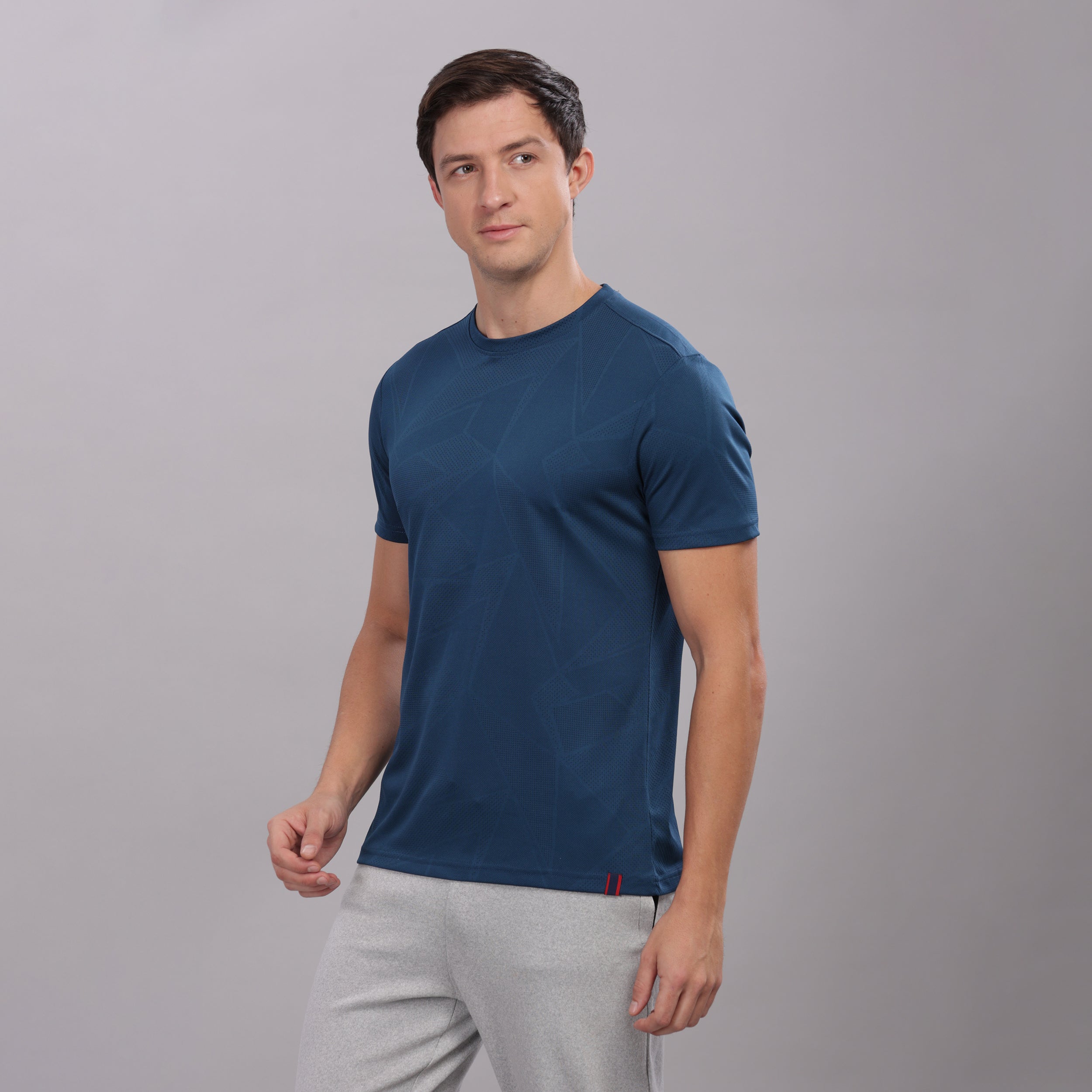 Men's Round Neck Super Smooth Self Design Wrinkle Resistant T shirt