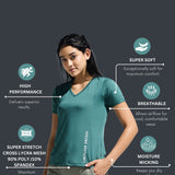 Women’s V neck cut and sew top