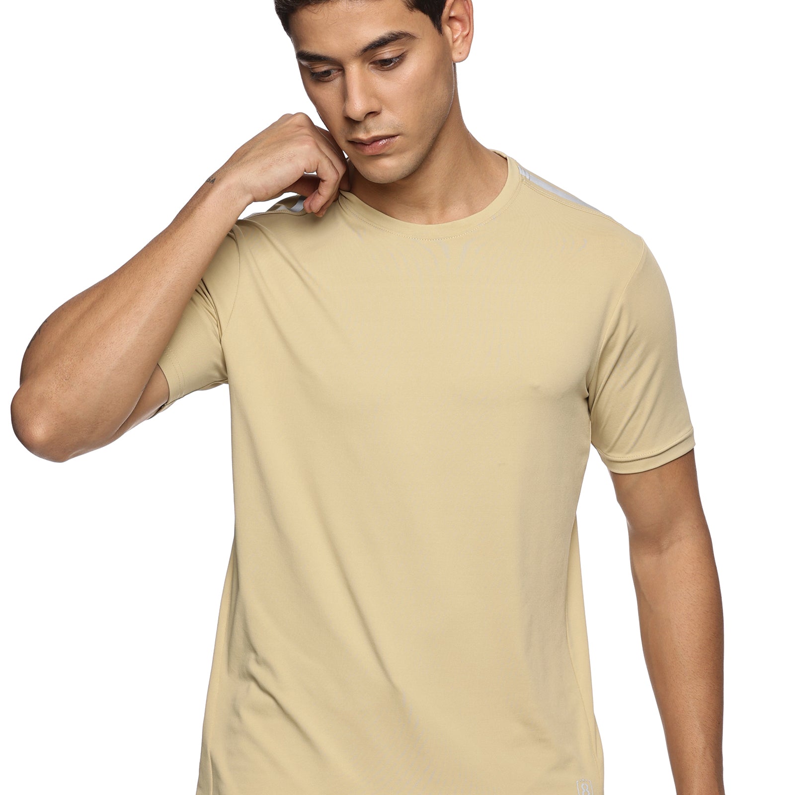 Men Solid High Performance Half Regular Sleeve