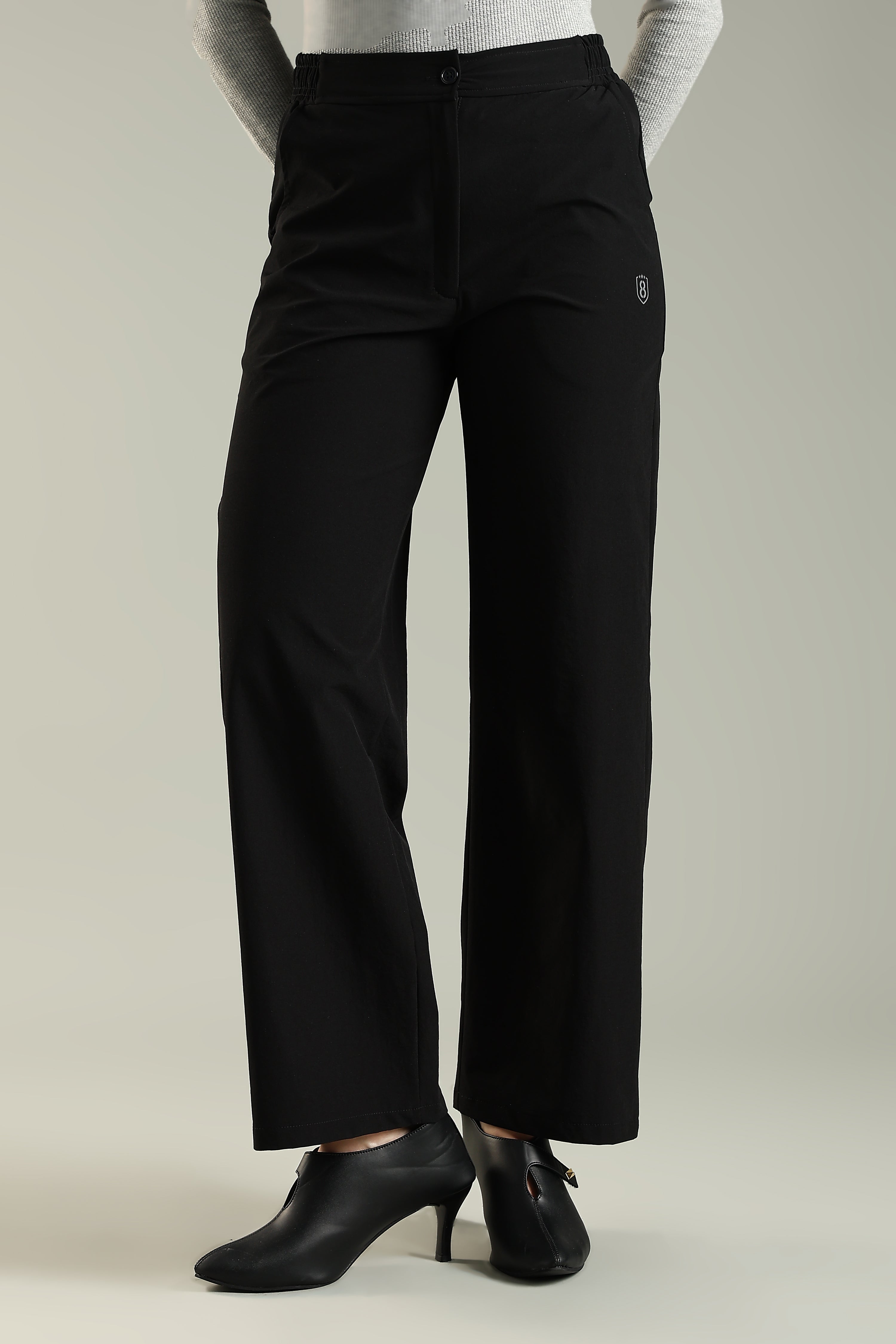 Women's Everyday Multipocketed Workleisure Pants with Zipper and button closure