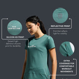 Women’s Light Weight Cut & Sew Graphic Long Top