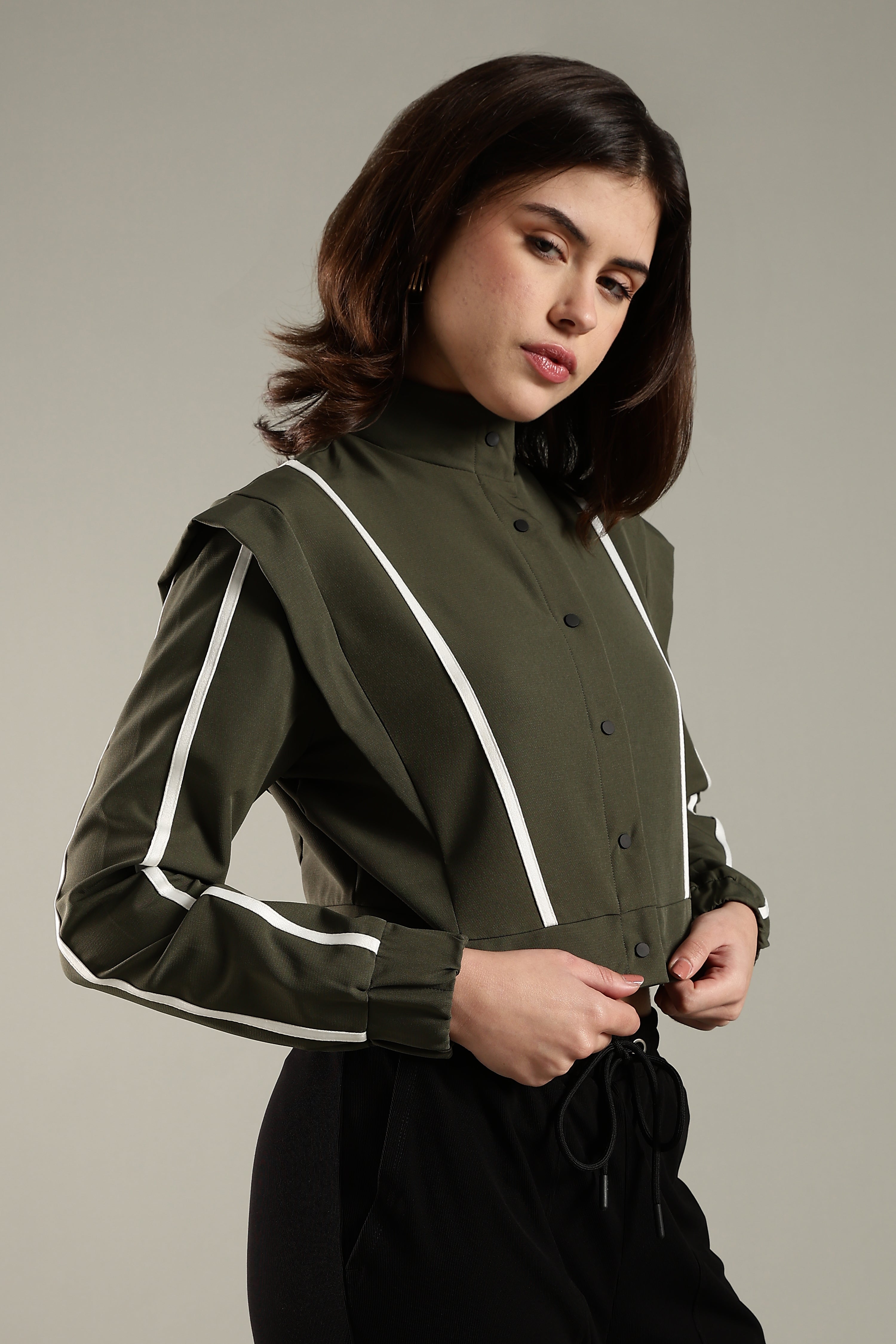 Women's Snap Button Crop Jacket with Elastic Drawstring