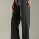 Women's Everyday Multipocketed Workleisure Pants with Zipper and button closure
