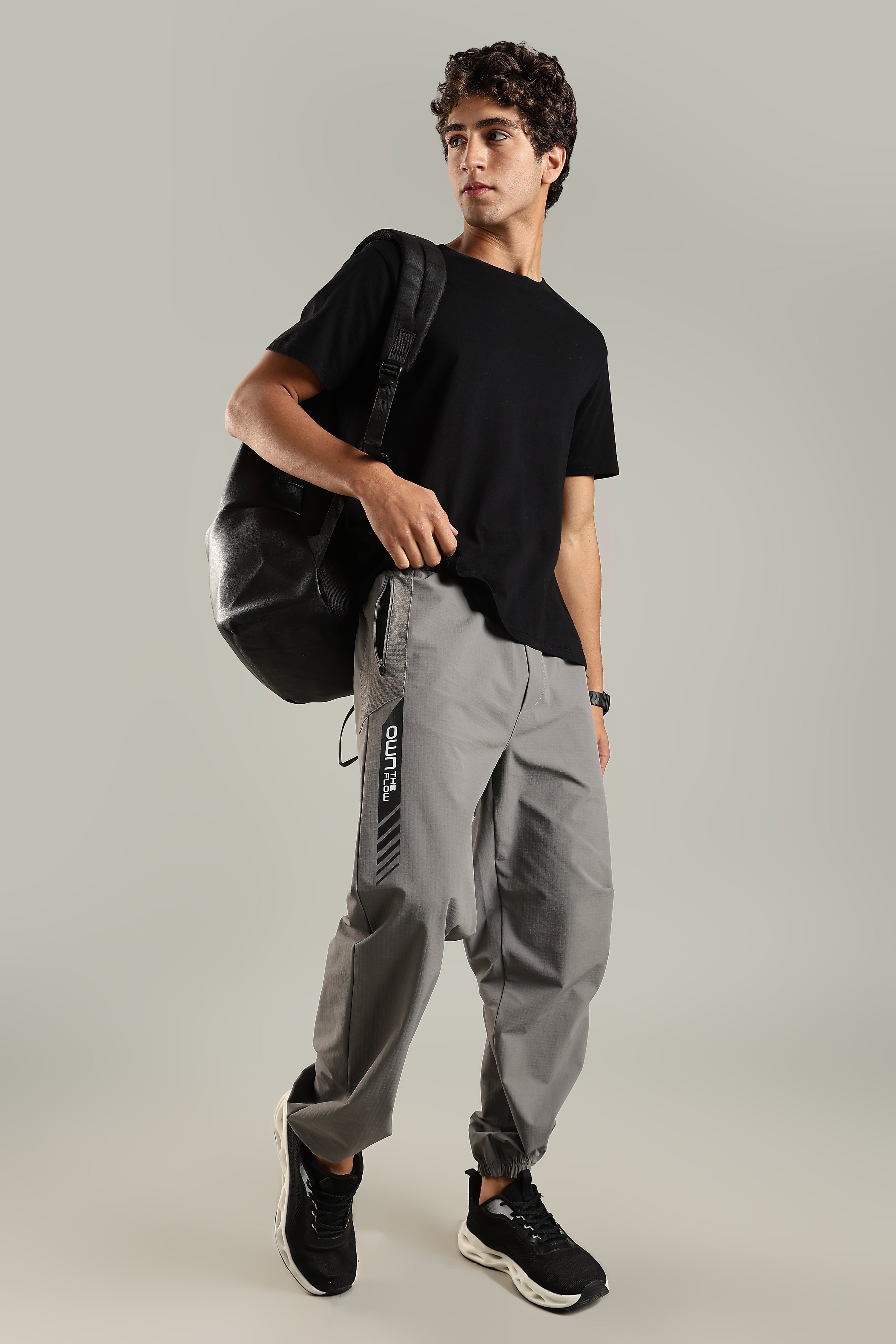 Men's Woven Boxy Jogger with Zipper Pocket