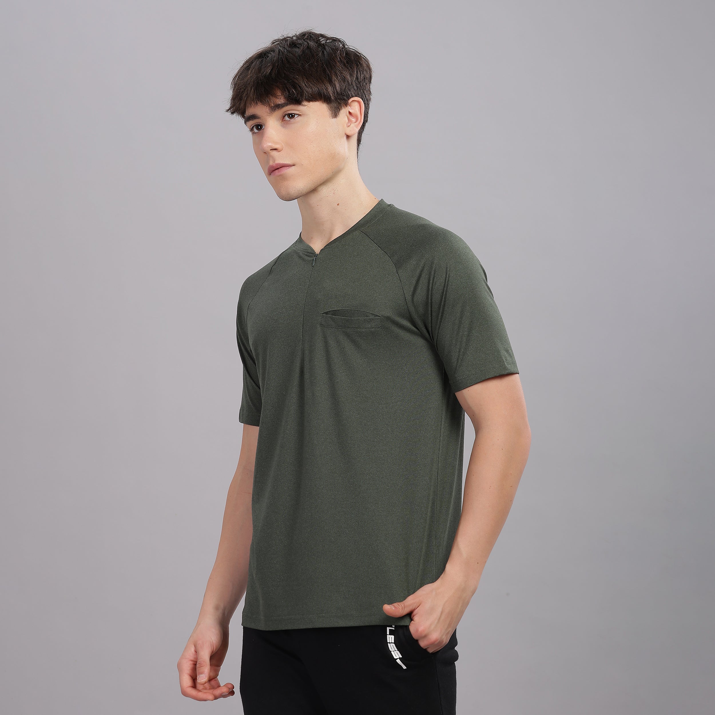 Men's Super Comfy raglan sleeve casual T shirt with chest pocket