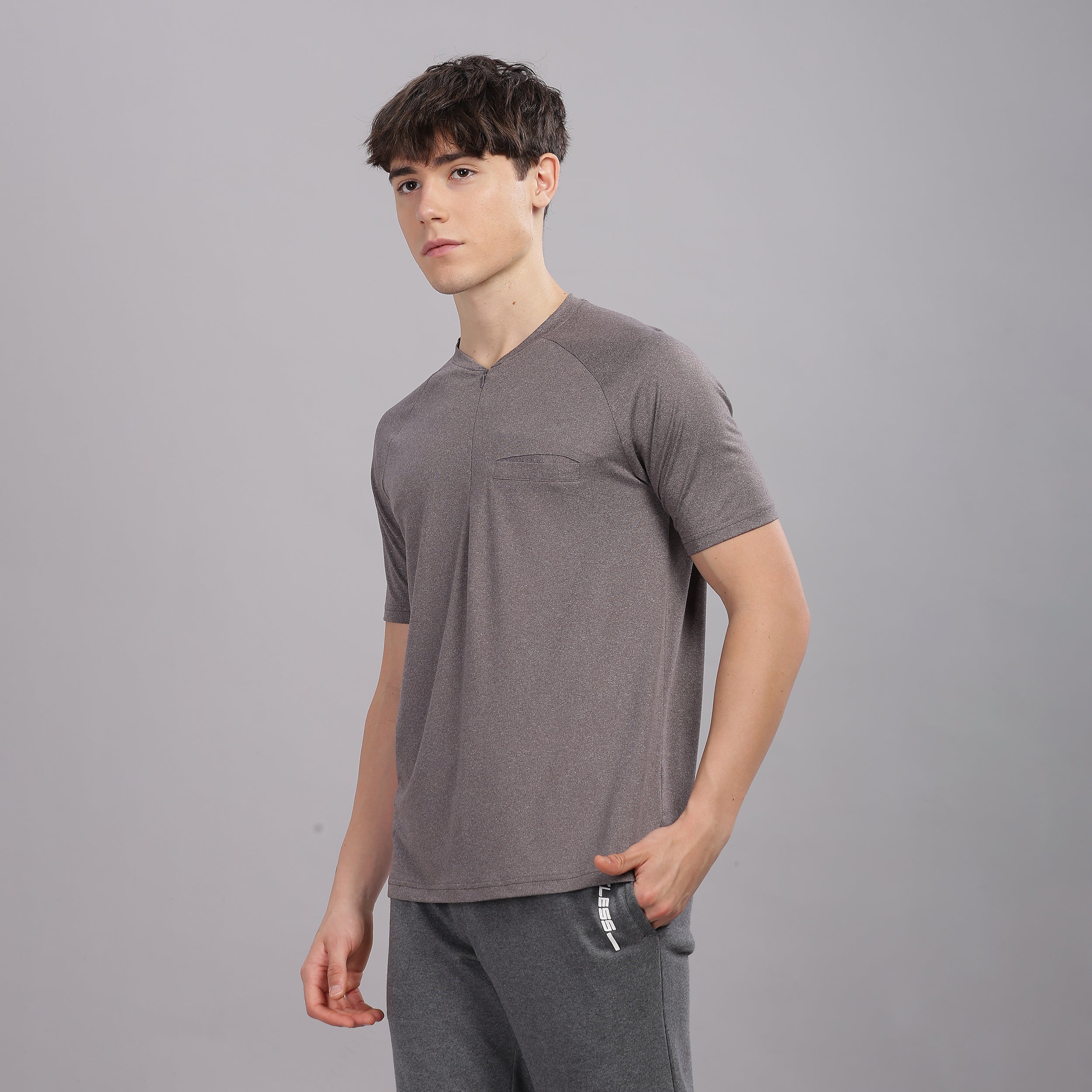 Men's Super Comfy raglan sleeve casual T shirt with chest pocket