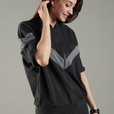Women’s Half Sleeve V-Neck Textured Zipper Jacket