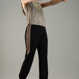 Women’s Sleeveless Hoodie with Adjustable Waist and Kangaroo Pocket