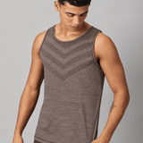 Men Slim Fit Sleeveless Tank Top with Arrow Print at Chest