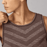Men Slim Fit Sleeveless Tank Top with Arrow Print at Chest