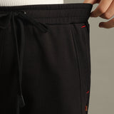 Women Shorts With Side Pocket With Zipper Closure