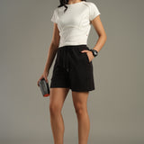 Women Shorts With Side Pocket With Zipper Closure