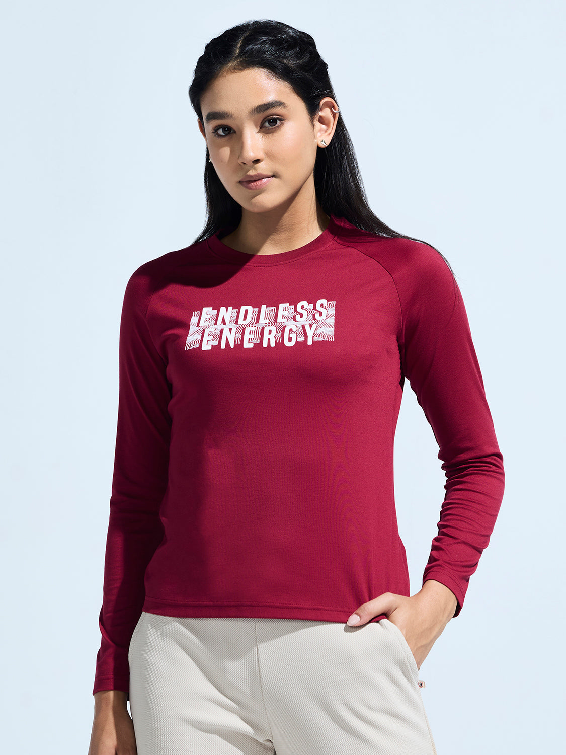 WOMEN’S RAGLAN SLEEVE GRAPHIC T SHIRT