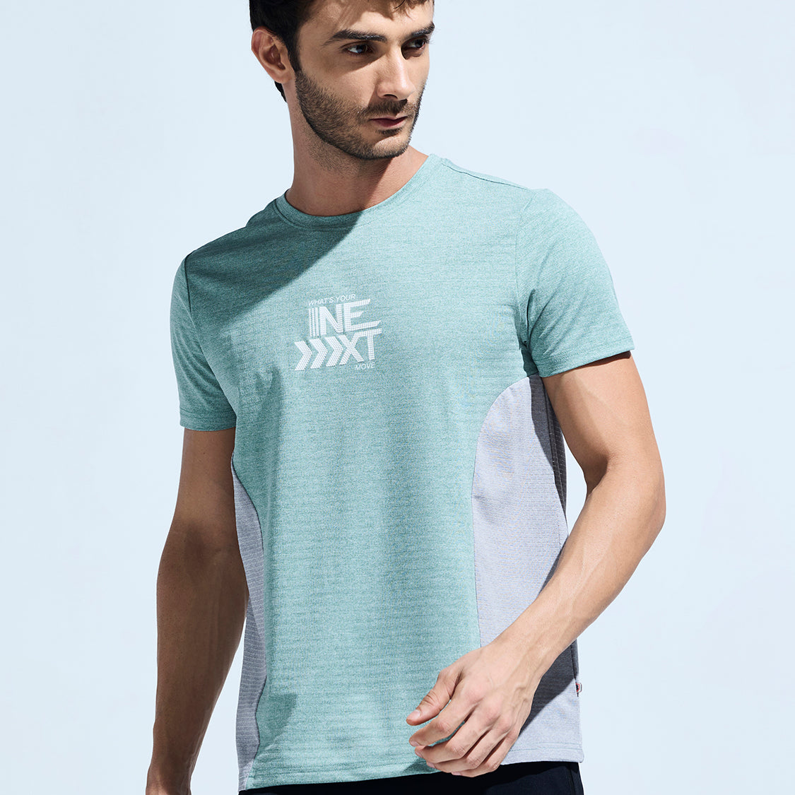 MEN’S ROUND NECK GRAPHIC T SHIRT