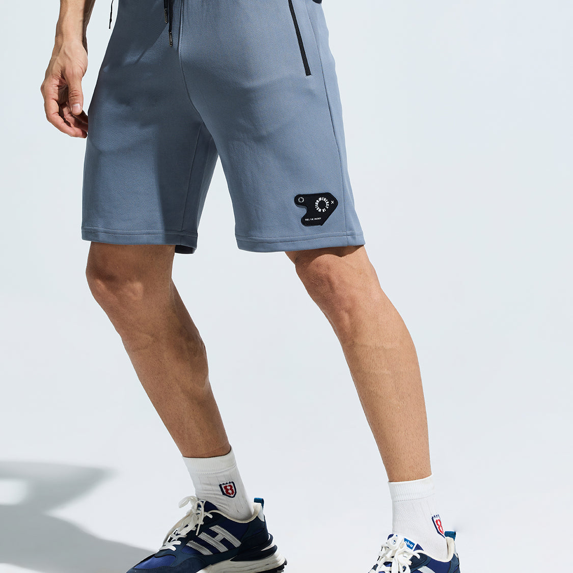 Men’s Cut & Sew Side Zipper Shorts