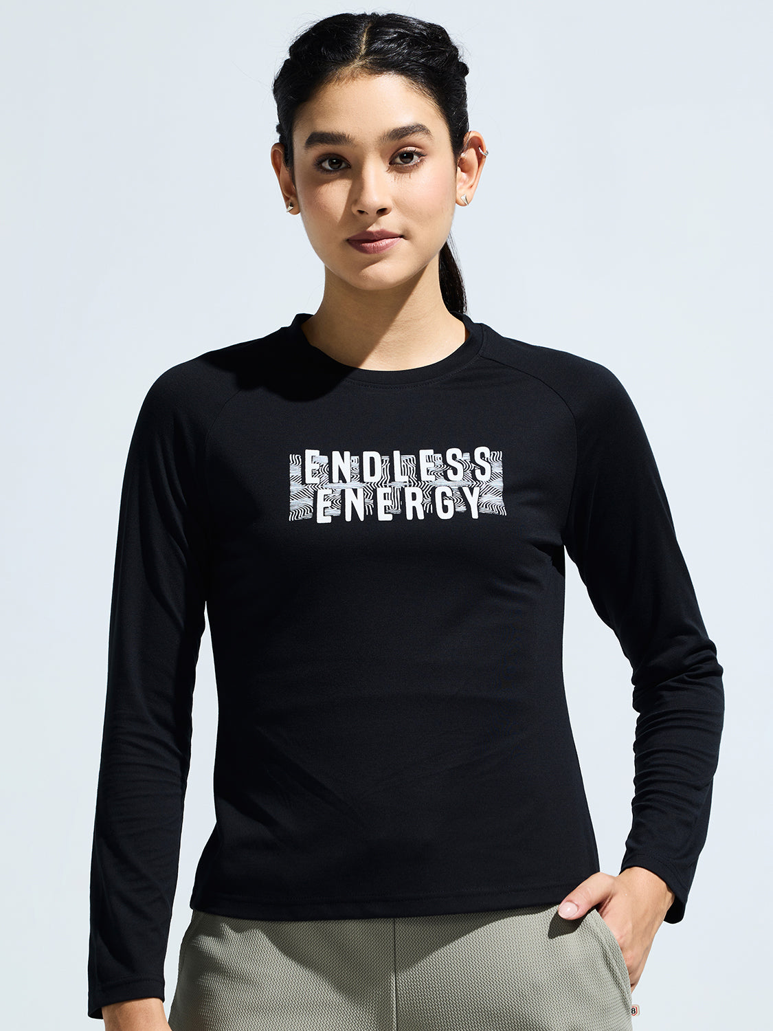 WOMEN’S RAGLAN SLEEVE GRAPHIC T SHIRT