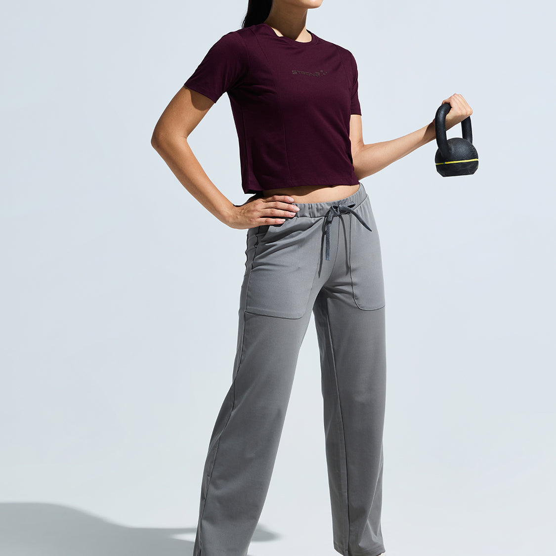 WOMEN’S MULTI POCKET TRACK PANT WITH DRAWSTRING