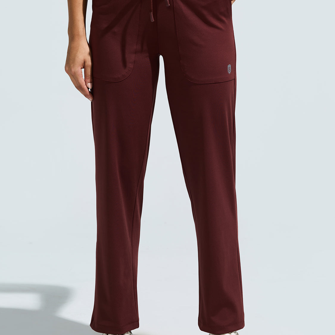 WOMEN’S MULTI POCKET TRACK PANT WITH DRAWSTRING
